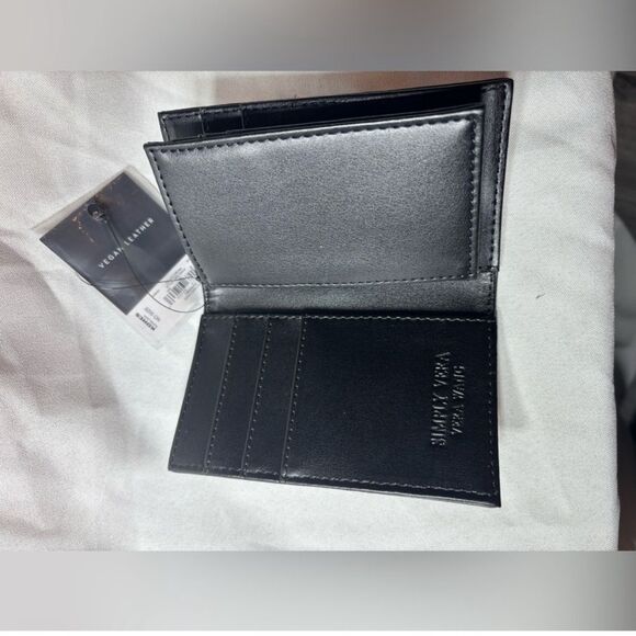 New Simply Vera Vera Wang Silver X-ray Floral Nova Card Case - Picture 2 of 4